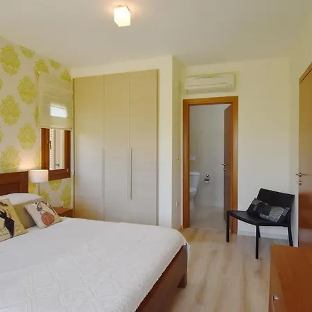 3 Bedroom Prometheus With Garden, Aphrodite Hills *