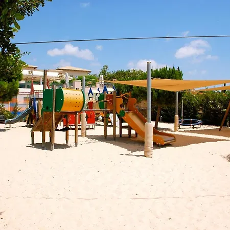 Appartamento 3 Bedroom Prometheus With Garden, Aphrodite Hills Kouklia